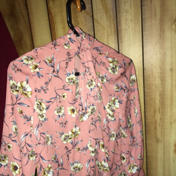 Pink Designer blouse - Picture 2 of 2